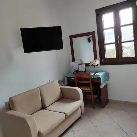 Tilos Fantasy Hotel de apartamente 3*