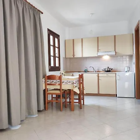 Hotel apartamentowy Tilos Fantasy