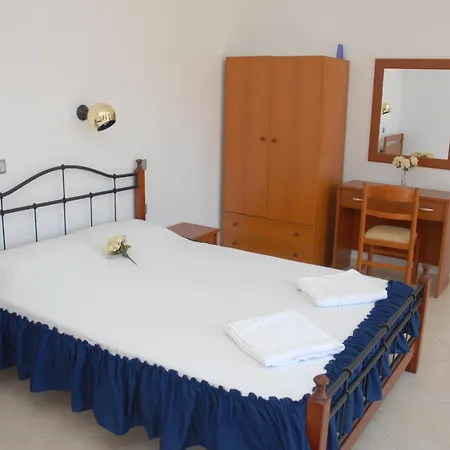 Tilos Fantasy Aparthotel 3*