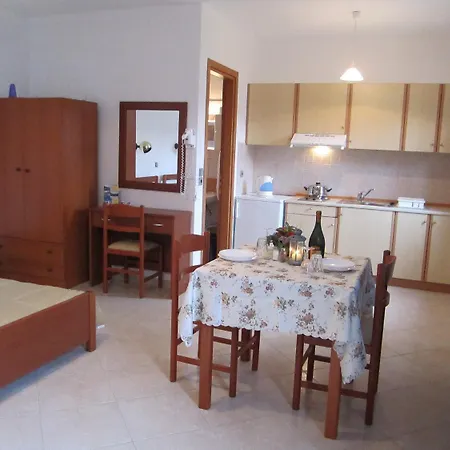 Tilos Fantasy Aparthotel