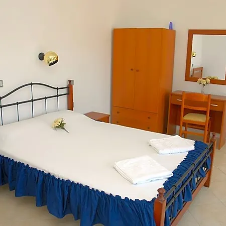 Tilos Fantasy Hotel de apartamente 3*