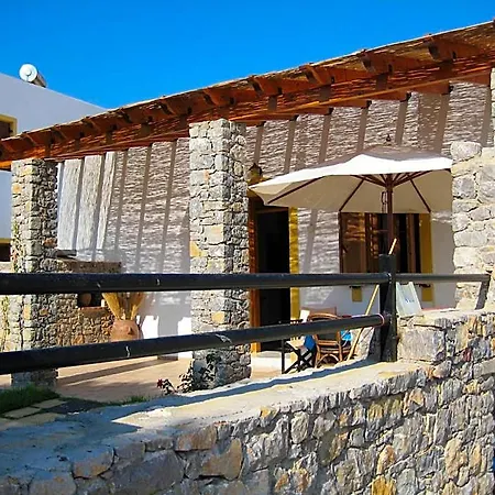 Hotel de apartamente Tilos Fantasy 3*