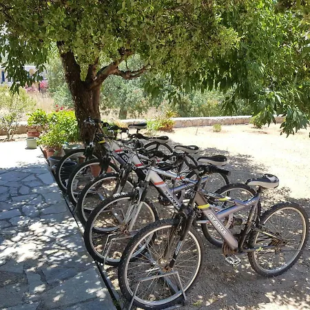 Tilos Fantasy מלון דירות Livadia (Tilos)