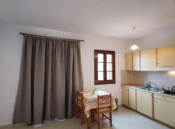 Tilos Fantasy شقة فندقية